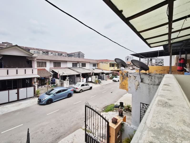 2-storey Terraced House for Sale in Taman Koperasi Cuepacs (Cheras) - Nor Azdlin Adnan - Exterior - PropertyGuru.com.my