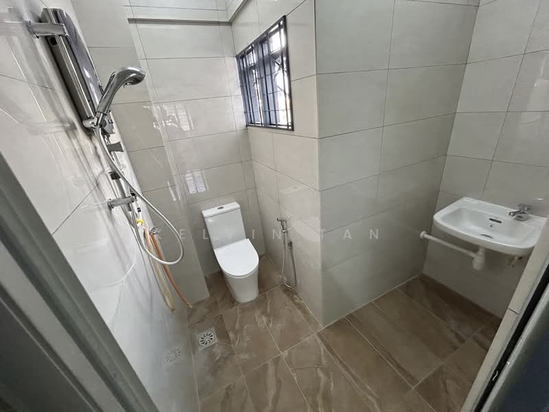 2-storey Terraced House for Rent in Wangsa Melawati (Wangsa Maju) - Kelvin Tan - Bathroom - PropertyGuru.com.my