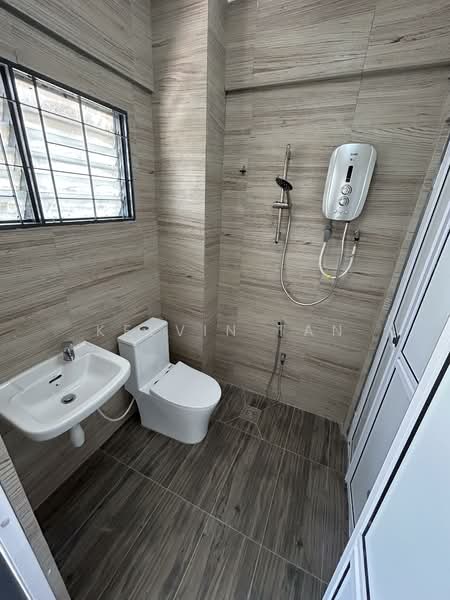 2-storey Terraced House for Rent in Wangsa Melawati (Wangsa Maju) - Kelvin Tan - Bathroom - PropertyGuru.com.my