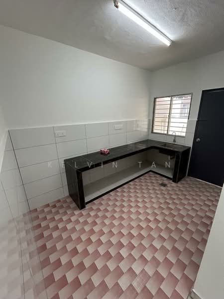 2-storey Terraced House for Rent in Wangsa Melawati (Wangsa Maju) - Kelvin Tan - Kitchen - PropertyGuru.com.my