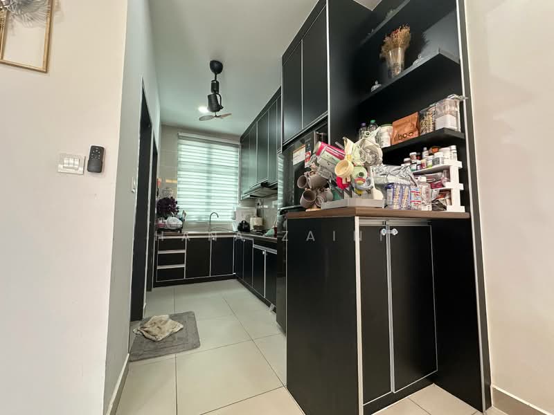 2-storey Terraced House for Sale in Seremban (Negeri Sembilan) - Hana Zaini - Kitchen - PropertyGuru.com.my