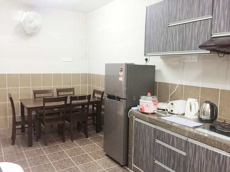 Bandar Baru Bangi Seksyen 3 untuk Untuk Disewa - RM 2,000 /bulan, Mac 2026 - Kitchen - PropertyGuru.com.my