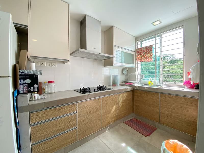 Kondominium untuk Dijual di Abadi Ria - Adi Mohamad - Kitchen - PropertyGuru.com.my