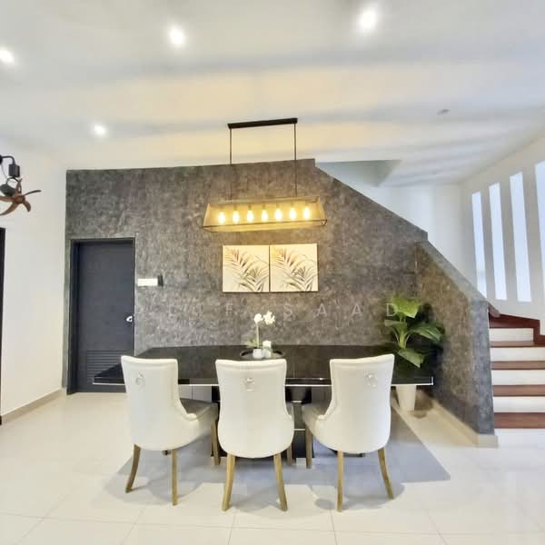 2-storey Terraced House for Sale in Alam Impian (Shah Alam) - Alif Saad - Dining Room - PropertyGuru.com.my
