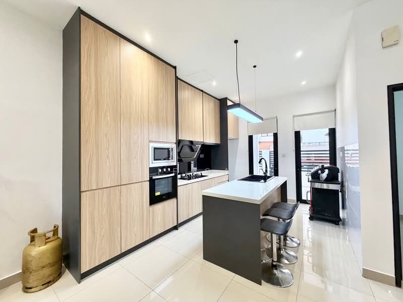 Rumah Teres 2 Tingkat untuk Dijual di Alam Impian (Shah Alam) - Alif Saad - PropertyGuru.com.my