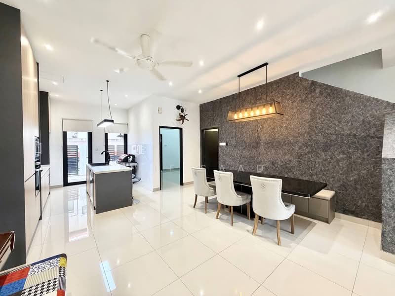 Rumah Teres 2 Tingkat untuk Dijual di Alam Impian (Shah Alam) - Alif Saad - PropertyGuru.com.my