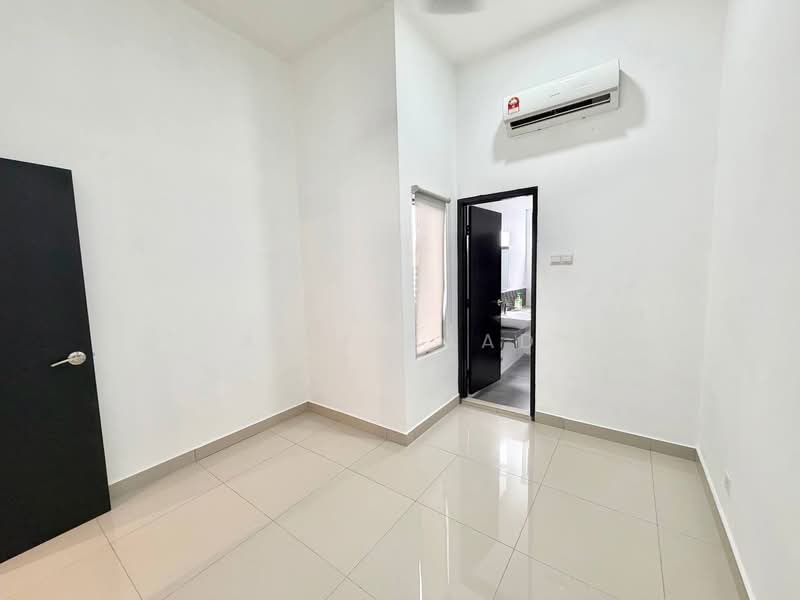 Rumah Teres 2 Tingkat untuk Dijual di Alam Impian (Shah Alam) - Alif Saad - PropertyGuru.com.my