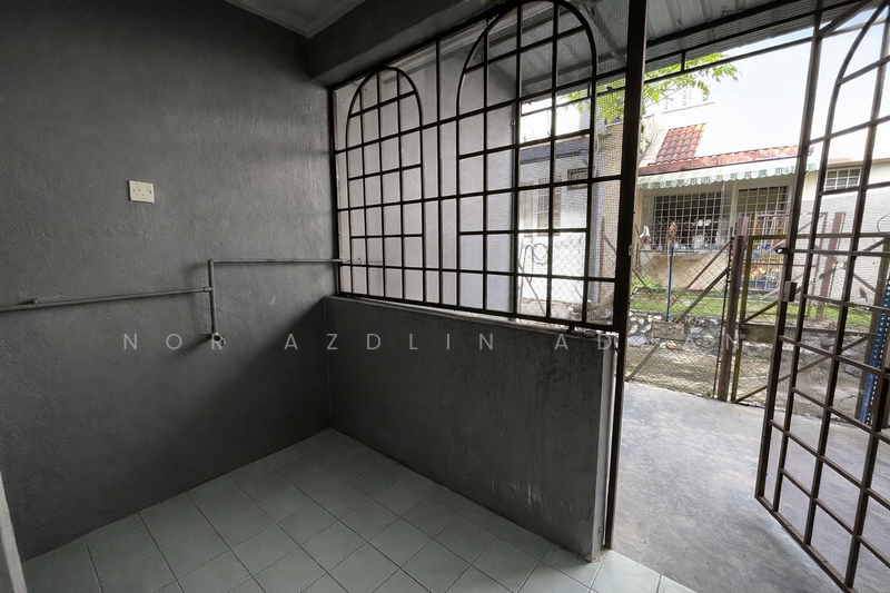 Double Storey Terrace Usj 9 untuk Untuk Dijual - RM 870,000, Mac 2026 - Exterior - PropertyGuru.com.my