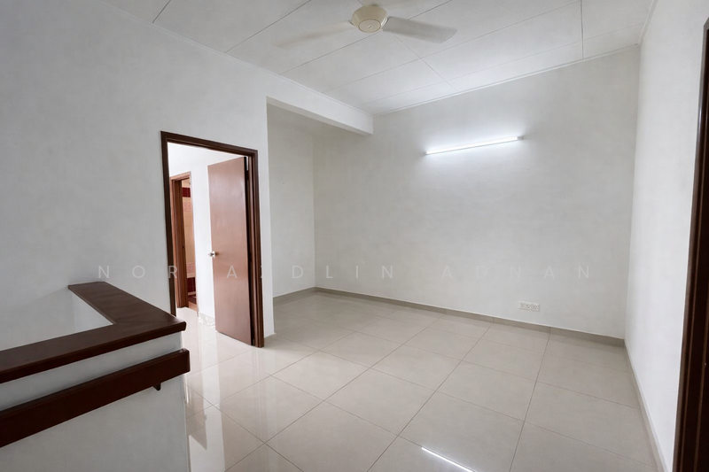 Double Storey Terrace Usj 9 untuk Untuk Dijual - RM 870,000, Mac 2026 - Interior - PropertyGuru.com.my