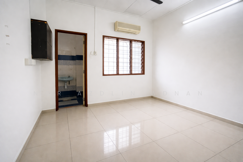 Double Storey Terrace Usj 9 untuk Untuk Dijual - RM 870,000, Mac 2026 - Interior - PropertyGuru.com.my