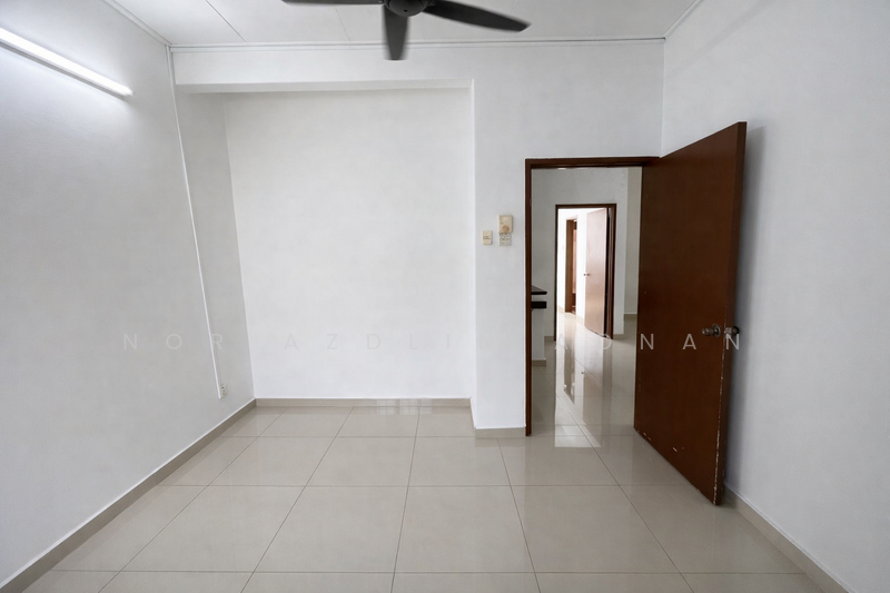 Double Storey Terrace Usj 9 untuk Untuk Dijual - RM 870,000, Mac 2026 - Interior - PropertyGuru.com.my