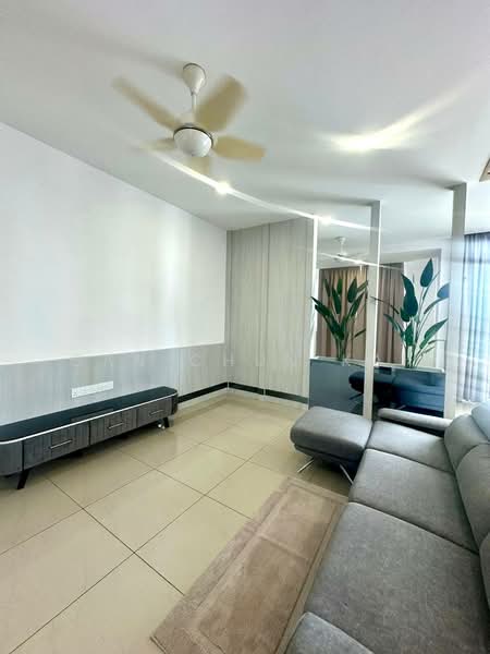 Kondominium untuk Disewa di The Cantonment - Gan Chun Kai - Living Room - PropertyGuru.com.my