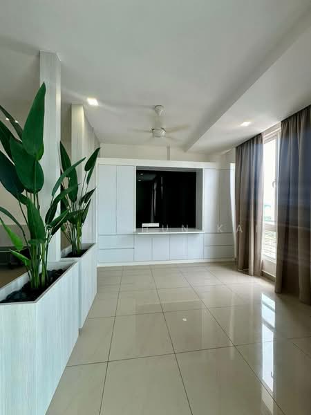Kondominium untuk Disewa di The Cantonment - Gan Chun Kai - Living Room - PropertyGuru.com.my