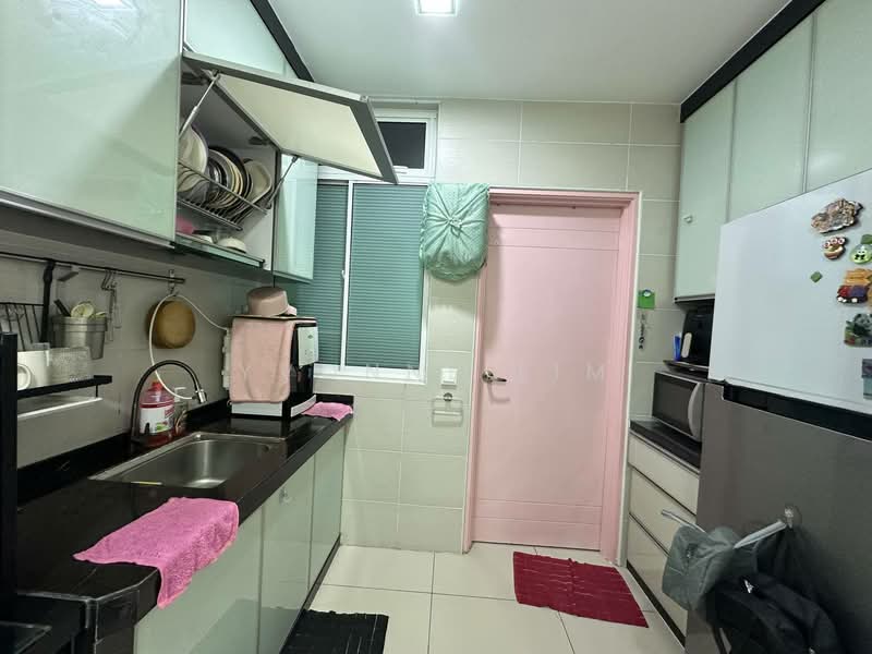 Perling Heights Apartments untuk Untuk Dijual - RM 308,000, Mac 2026 - Kitchen - PropertyGuru.com.my