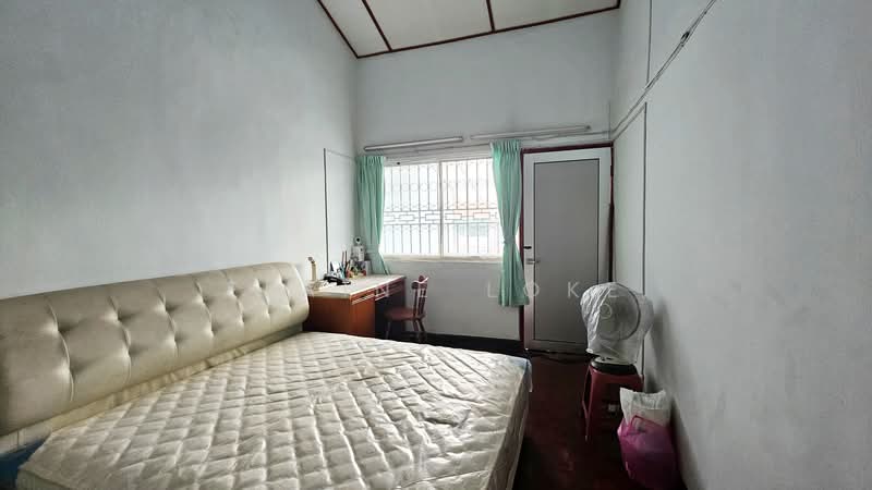 2-storey Terraced House for Sale in Taman Connaught (Cheras) - Elaine Loke - Bedroom - PropertyGuru.com.my