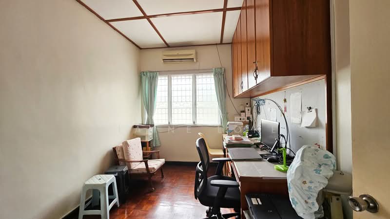 2-storey Terraced House for Sale in Taman Connaught (Cheras) - Elaine Loke - Study - PropertyGuru.com.my