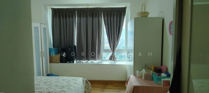Service Residence for Sale at Saville @ Melawati - Gudrotullah Ikhwan - Bedroom - PropertyGuru.com.my