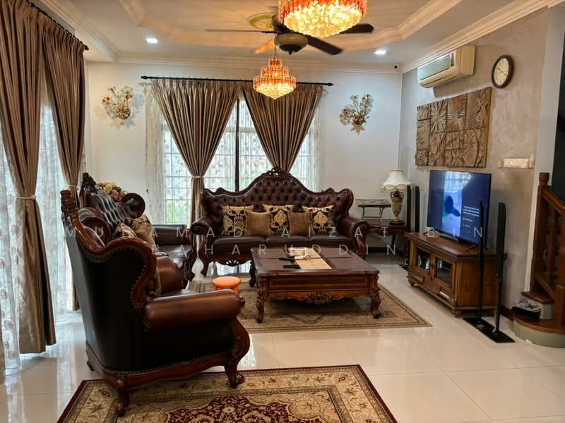 Bungalow for Sale in Alam Damai (Cheras) - Muhamad Aizat Bin Baharuddin - Living Room - PropertyGuru.com.my