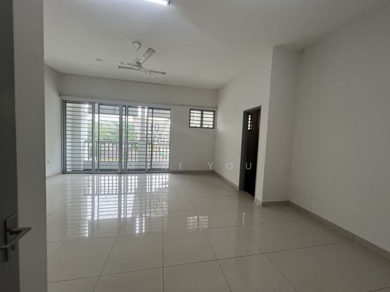 2-storey Terraced House for Sale in Bandar Rimbayu (Telok Panglima Garang) - Miki You - Living Room - PropertyGuru.com.my