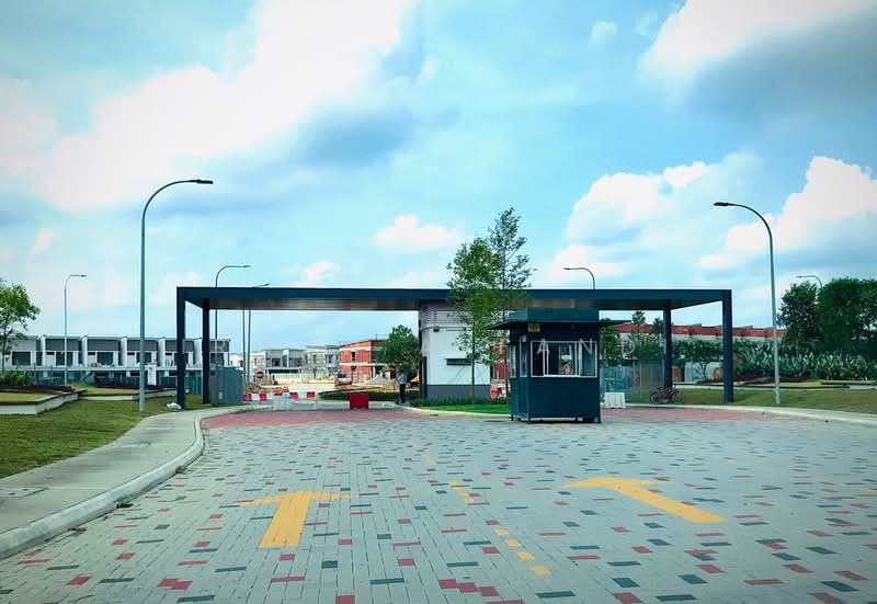 FACING OPEN Double Storey LIVIA Bandar Rimbayu untuk Untuk Disewa - RM 1,700 /bulan, Mac 2026 - Exterior - PropertyGuru.com.my