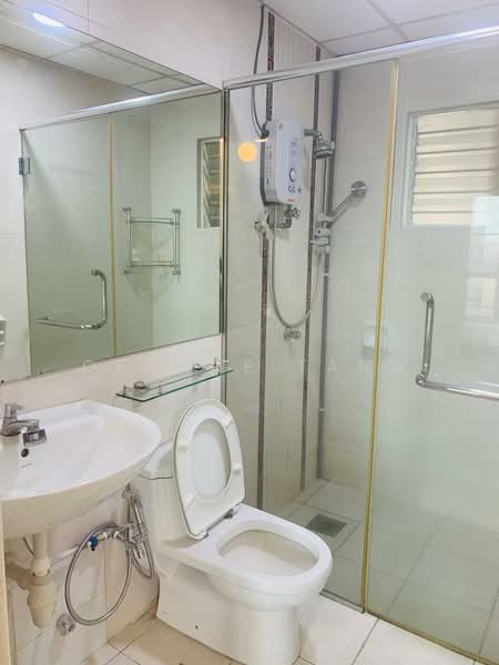 Service Residence for Rent at Subang Avenue - Orange Tang - Bathroom - PropertyGuru.com.my