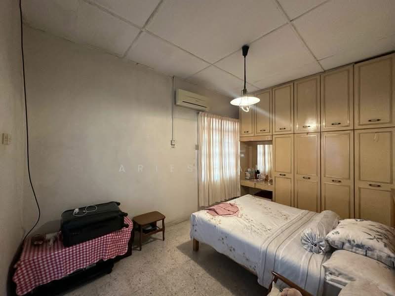 Taman Sentosa / Taman Pelangi / Century Garden /Taman Abad untuk Untuk Dijual - RM 1,680,000, Apr 2026 - Bedroom - PropertyGuru.com.my