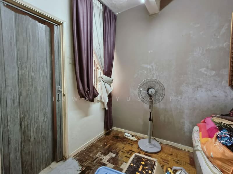 Townhouse for Sale in Seksyen 9 (Shah Alam) - Irwan Yusoff - PropertyGuru.com.my