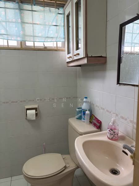 Pantai Panorama Condominiums untuk Untuk Dijual - RM 480,000, Mac 2026 - Bathroom - PropertyGuru.com.my