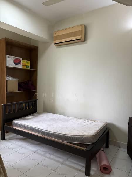 Pantai Panorama Condominiums untuk Untuk Dijual - RM 480,000, Mac 2026 - Bedroom - PropertyGuru.com.my