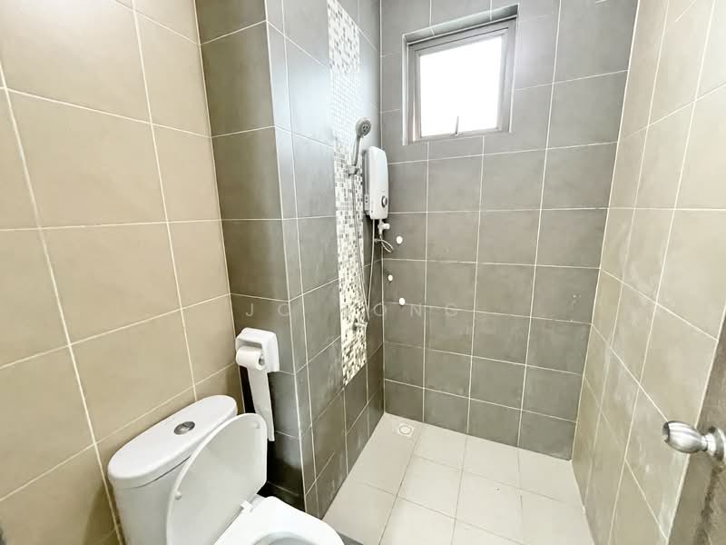 Condominium for Sale at Tree Sparina - JC Tong - Bathroom - PropertyGuru.com.my