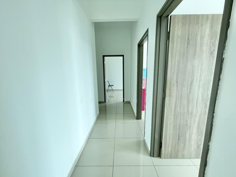Condominium for Sale at Tree Sparina - JC Tong - Corridor - PropertyGuru.com.my