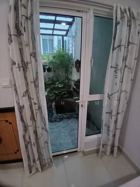 2-storey Terraced House for Sale in Cyberjaya (Selangor) - Zaidah Ahmad - Garden - PropertyGuru.com.my