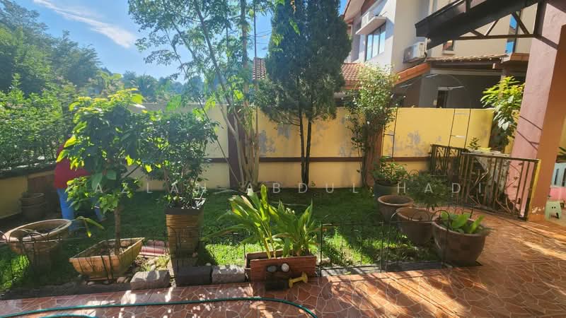 2-storey Terraced House for Sale in Seksyen U9 (Shah Alam) - Hazlan Abdul Hadi - Exterior - PropertyGuru.com.my