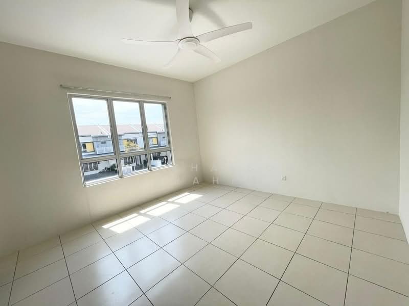 2-storey Terraced House for Rent in Dengkil (Selangor) - Umi Khalsom Ibrahim - PropertyGuru.com.my