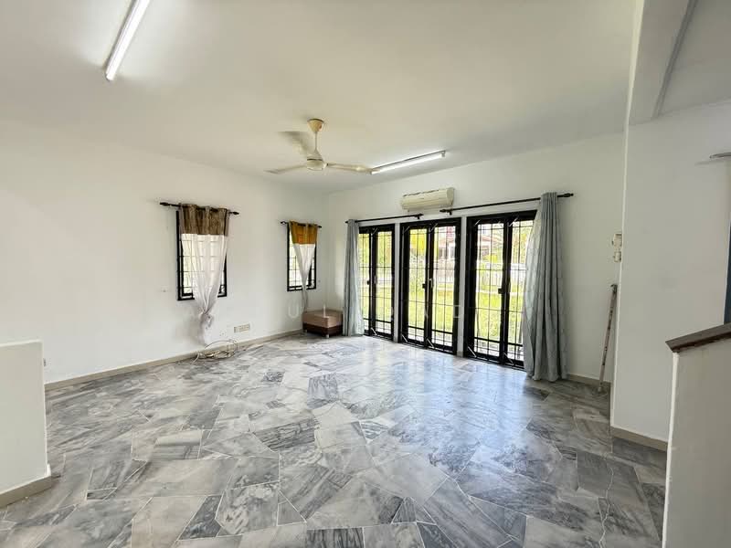 For Sale - Bandar sungai buaya