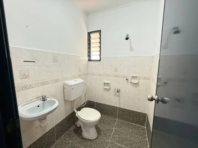 For Sale - Bandar sungai buaya