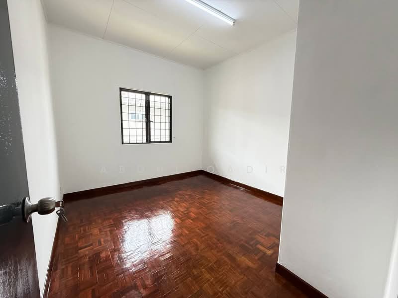 For Sale - Bandar sungai buaya