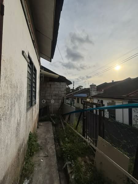 1-storey Terraced House for Sale in Taman Sri Pulai Perdana (Skudai) - Robin Lim - Exterior - PropertyGuru.com.my