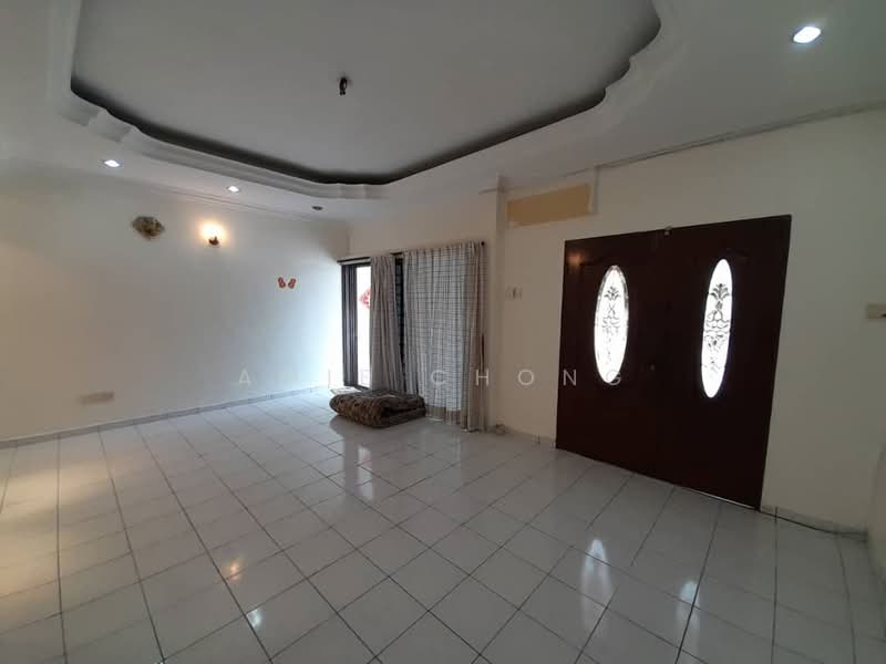 2-storey Terraced House for Sale in Station 18 (Ipoh) - Amie Chong - Living Room - PropertyGuru.com.my