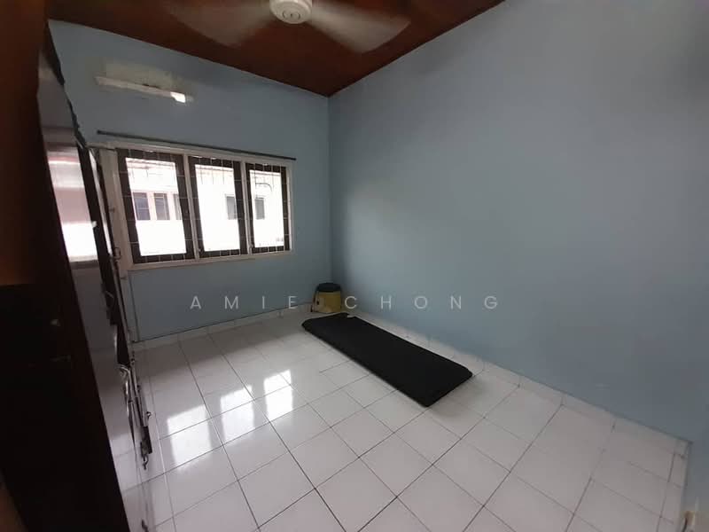 2-storey Terraced House for Sale in Station 18 (Ipoh) - Amie Chong - Bedroom - PropertyGuru.com.my