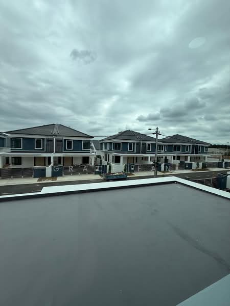 Semi-Detached House for Rent in Taman Kluang Perdana (Kluang) - Grace Fan - Exterior - PropertyGuru.com.my