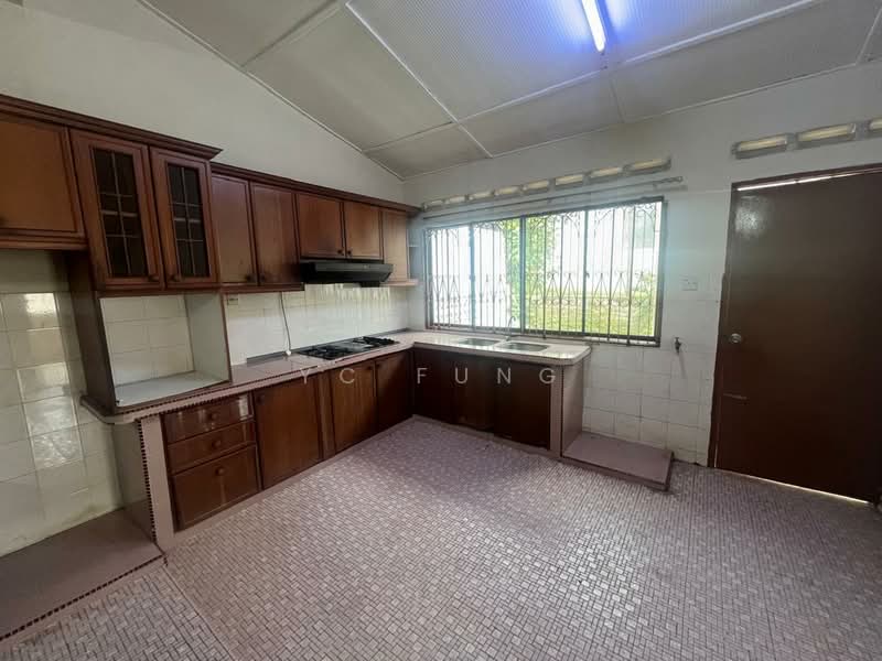 Semi-Detached House for Rent in Taman Sentosa (Johor Bahru) - YC Fung - Kitchen - PropertyGuru.com.my