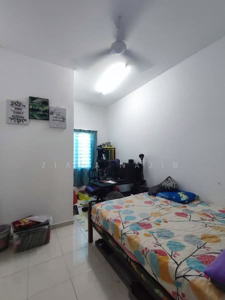 2-storey Terraced House for Sale in Kuala Selangor (Selangor) - Ziana Najib - Bedroom - PropertyGuru.com.my