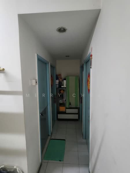 Apartment for Sale at Rose Villa Apartment - Merry Chua - Corridor - PropertyGuru.com.my