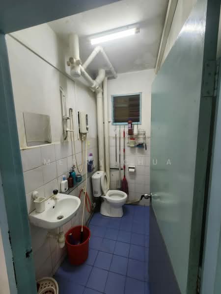 Apartment for Sale at Rose Villa Apartment - Merry Chua - Bathroom - PropertyGuru.com.my