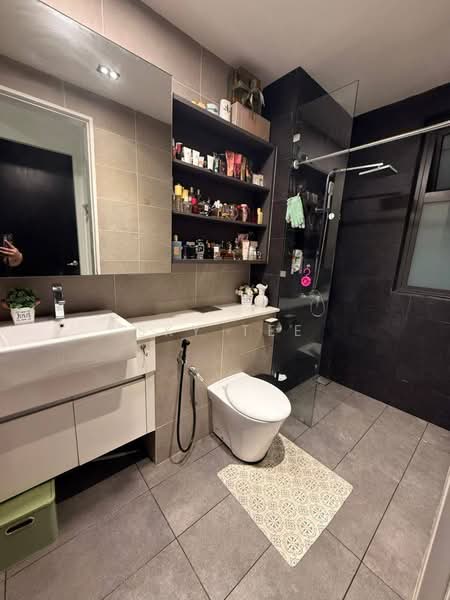 Service Residence for Sale at Setia Sky 88 - Sky Tee - Bathroom - PropertyGuru.com.my