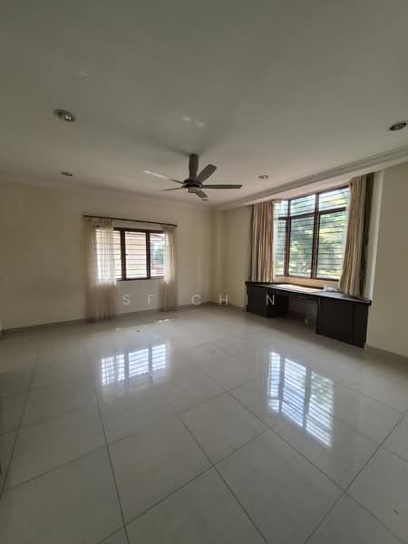 2.5-storey Terraced House for Sale in Puchong (Selangor) - SF Chin - Master bedroom - PropertyGuru.com.my