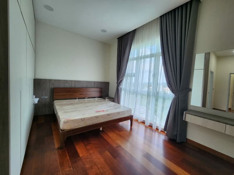 Condominium for Sale at D'Suites, Horizon Hills - Jeff Saw - Bedroom - PropertyGuru.com.my