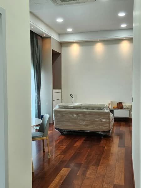 Condominium for Sale at D'Suites Akasia Horizon @ Horizon Hills - Jeff Saw - Living Room - PropertyGuru.com.my