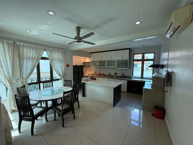 Semi-Detached House for Sale in Taman Sutera Utama (Skudai) - Luis Lim - Kitchen - PropertyGuru.com.my